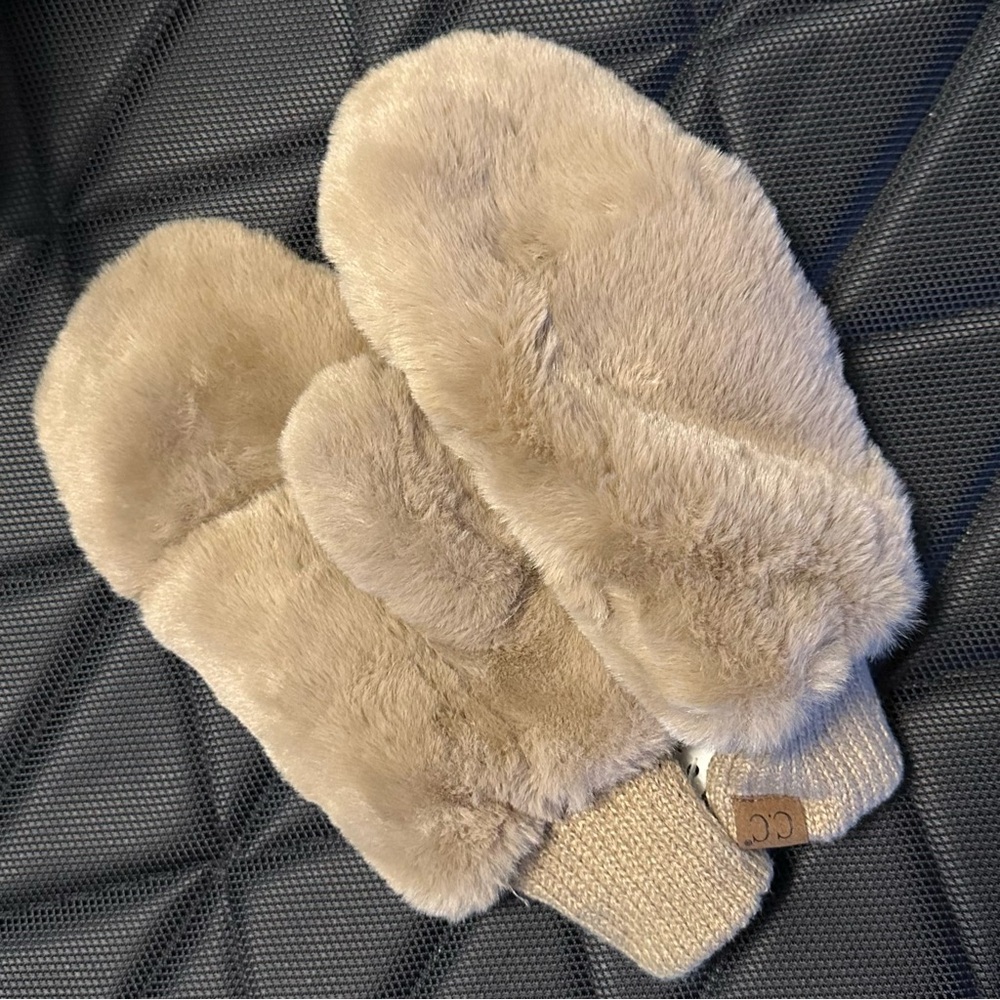 Cozy warm convertible mittens, NWT